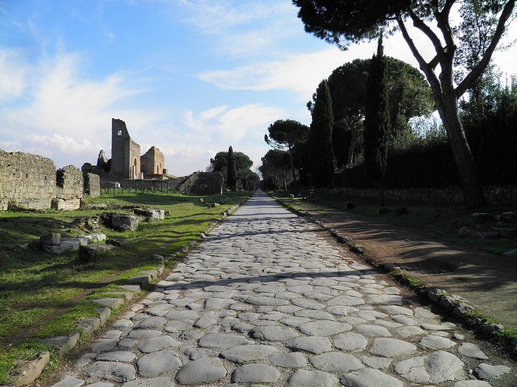 Via Appia: uma das estradas mais antigas de Roma